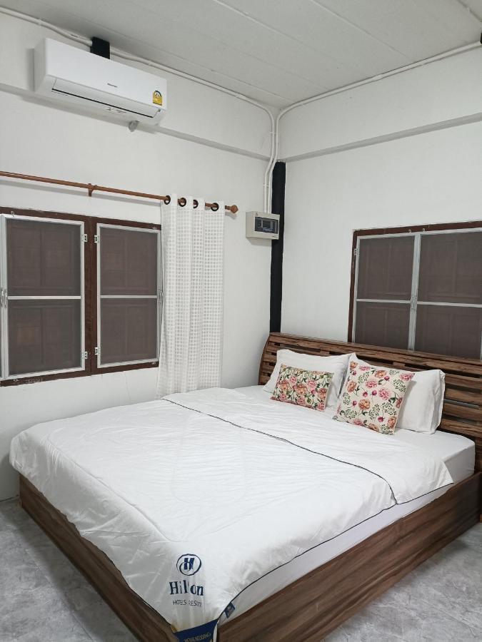 Hotel ไร่ดง โฮมเสตย์ Ban Pong Nua Esterno foto